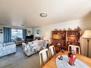 Photo 16- click for photo gallery